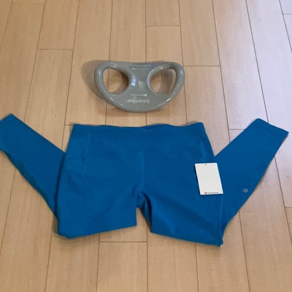 💙NEW LULULEMON SWIFT SPEED HR TIGHT 28” - Picture 7 of 9